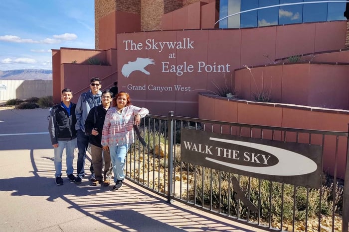 Las Vegas : excursion au Grand Canyon West, déjeuner au ranch, entrée au Skywalk