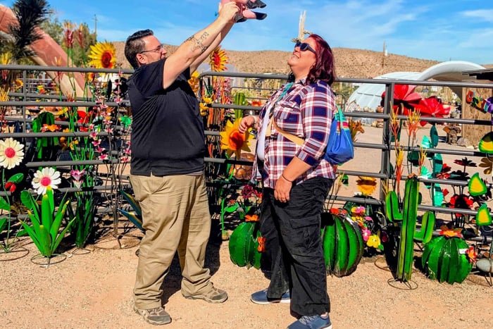 Las Vegas: Red Rock Canyon & Whimsical Cactus Joe's + Lunch
