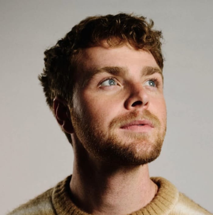Alex Warren