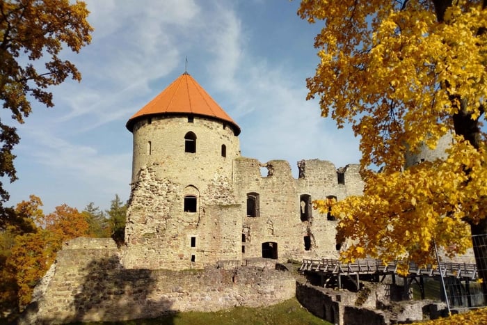 Vanuit Riga: Dagtrip naar Cesis en Sigulda met hoteltransfers