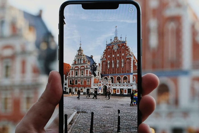 Old Town Walking Tour with Latvian Wine and Cheese Tasting