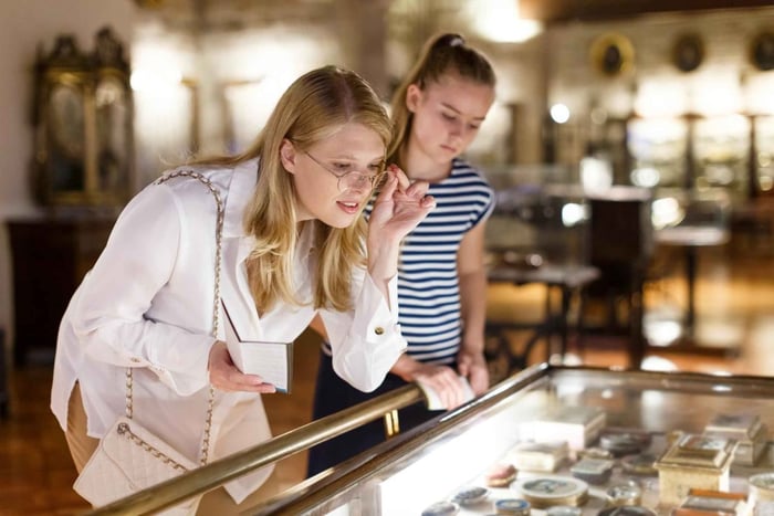 Riga: The Best of Medicine Walking Tour