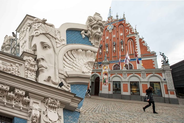 Riga's Old Center and Art Nouveau Tour