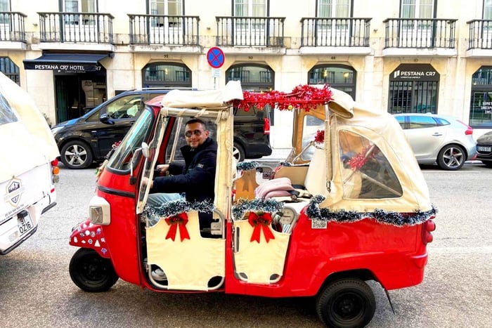 Lissabon: ritje in een klassieke Piaggio door het historische en prachtige Lissabon