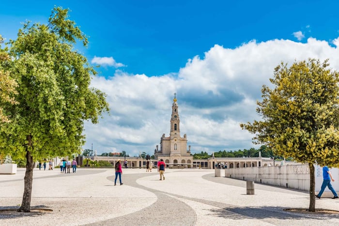 Lissabon: Fátima, Batalha, Nazaré en Óbidos, ophaalservice bij je hotel