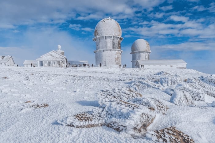 Från Lissabon: SERRA DA ESTRELA och MONSANTO