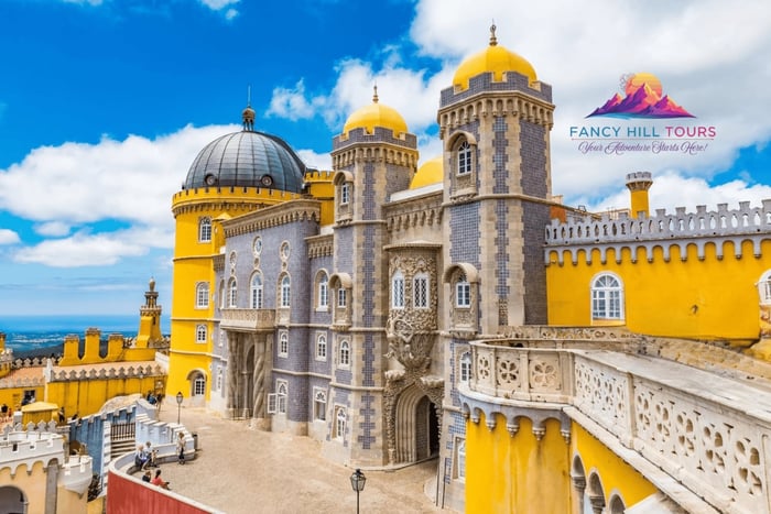 Vanuit Lissabon: Sintra, Pena, Regaleira, Peninha en kustlijn