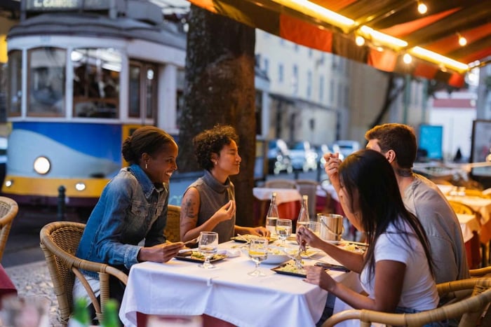 Lisbon & Cacilhas Private Food & Wine Tour - Ferry Included