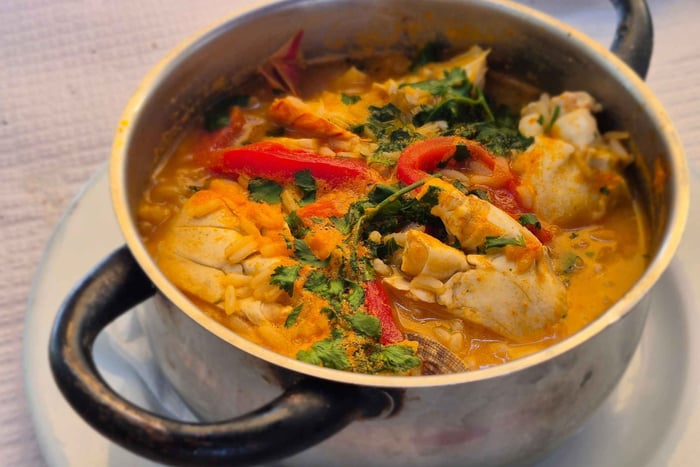 Lisbon Small-Group Food & Wine Tour Eat & Drink like a Local