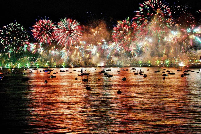 Lissabon: boottocht op oudejaarsavond met vuurwerk
