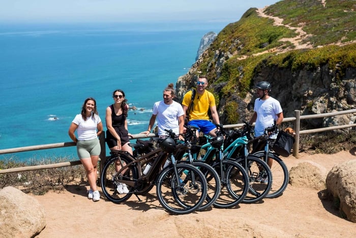 Lisboa: Sintra, Cascais, Cabo da Roca en E-Bike + Traslado