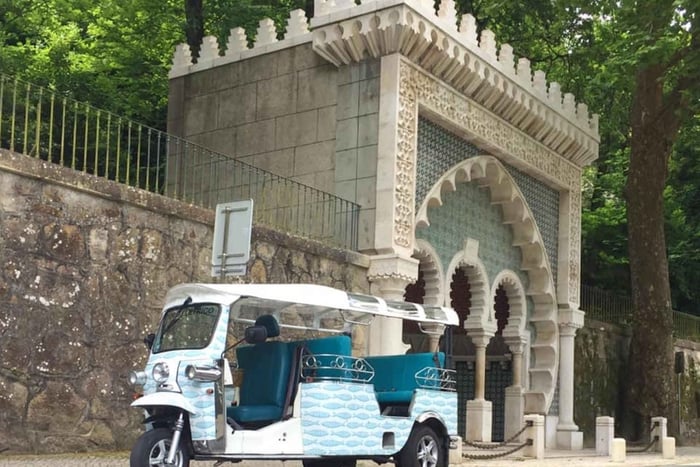 Sintra: History and Sightseeing Tuk Tuk Tour