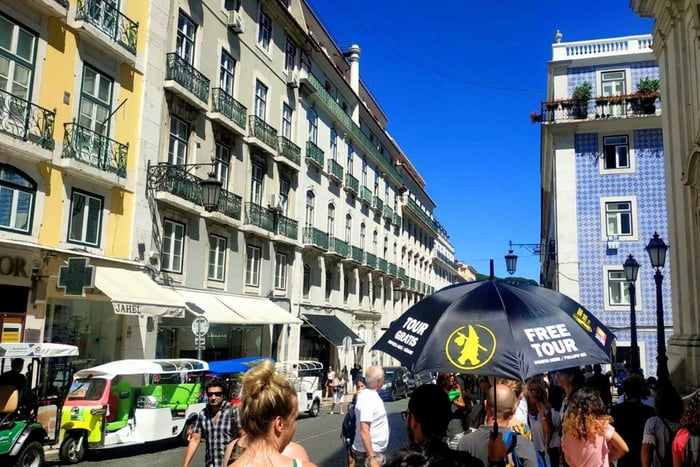 Lissabon: Byvandring, sjove fakta, historie og gratis smagsprøver