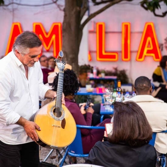 Experiencia de Fado en la Casa de Amália con concierto en vivo