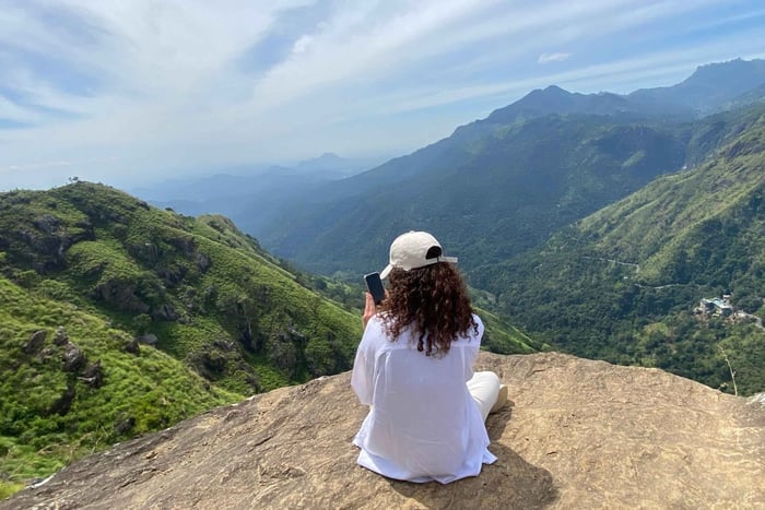 Ella: Ultimate Experience with Cooking Class & Hike