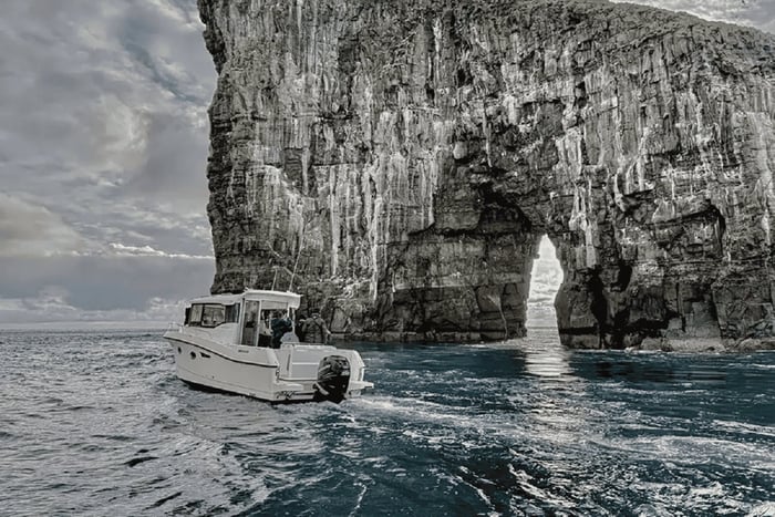 Exclusive 1,5 Hour Drangarnir Boat Tour