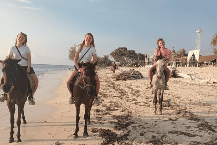 Gili Trawangan: Horse Riding on the Beach