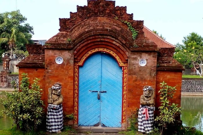 Lombok : City Tour and Atmosphere of Nature Countryside Tour