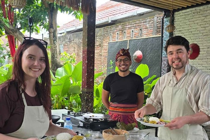 Lombok: Cooking Class Lombok Cuisine with Documentation