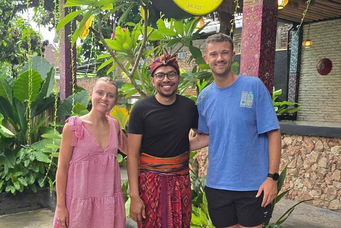 Lombok: Traditional Cooking Class by Mas Oppa