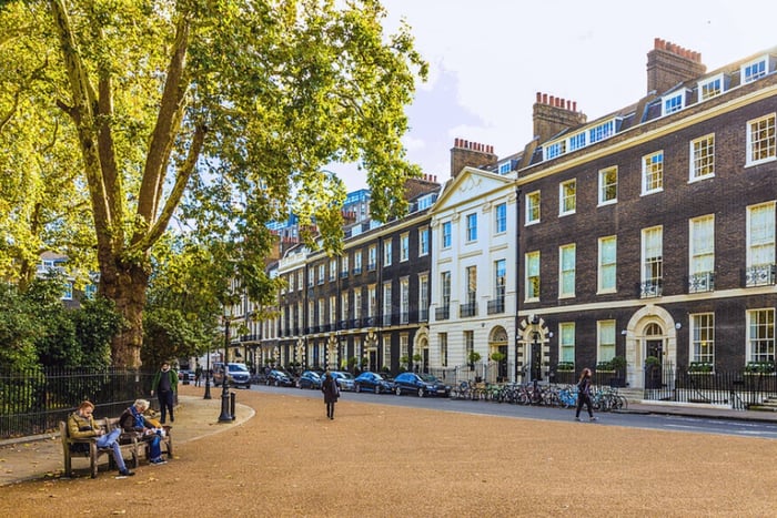 Odkryj Bloomsbury: Literaccy giganci i ukryte sekrety