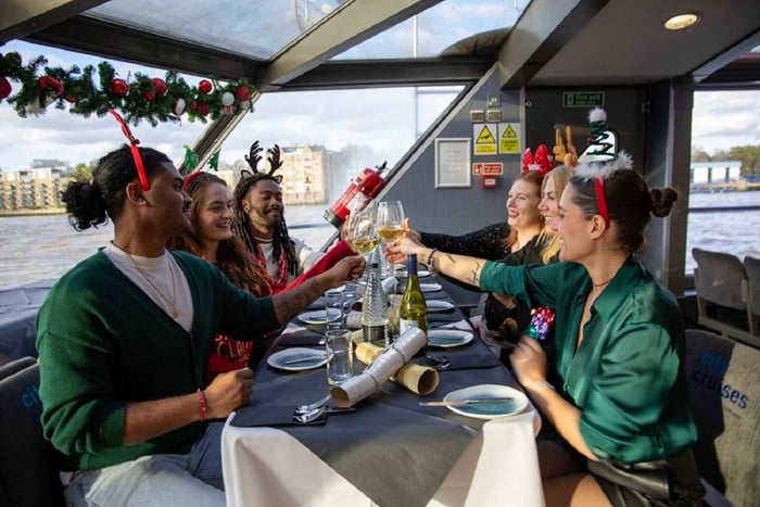 Londyn: Christmas Party Lunch Cruise