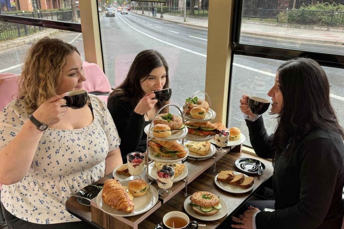 London Brunch Bus Tour