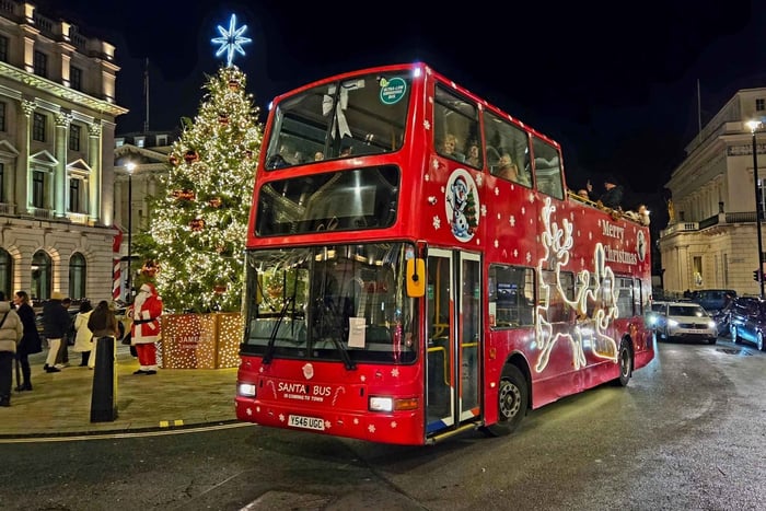 London: Santa Bus Christmas Lights Open-Top Tour