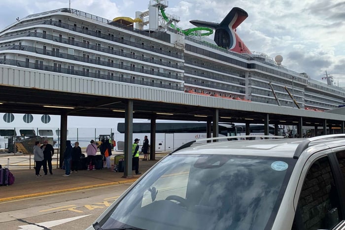 Private Transfer From Southampton Port to London