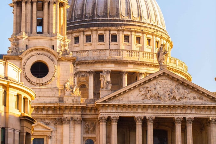 St. Paul's Cathedral & One-Way Thames Boat Ride