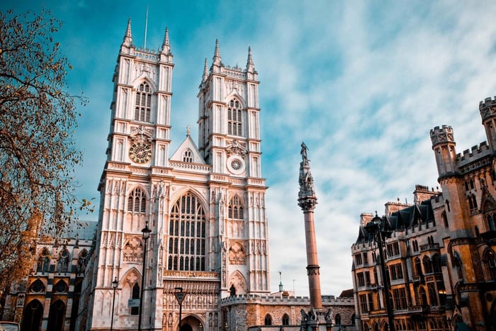 VIP Westminster Abbey & Upper Gallery and Buckingham Palace