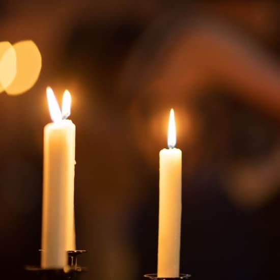 Noc w Operze (występ Nessun Dorma) przy świecach w St Mary le Strand