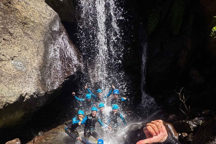 Funchal: Halbtägiges Canyoning-Erlebnis für Anfänger