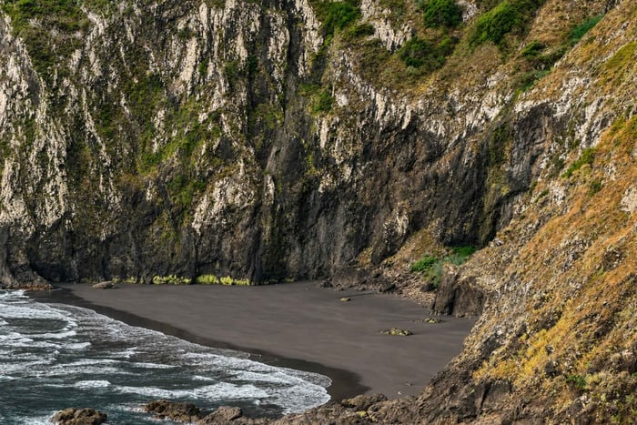 ruta de senderismo guiada a Playa Escondida con guía local