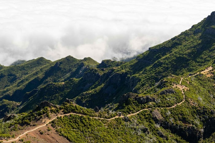 Funchal: Transport til PR1 Pico do Arieiro og Pico Ruivo-stien
