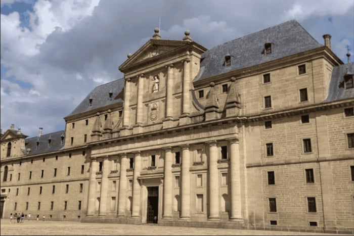 Escorial & Valley of the Fallen: Private tour from Madrid