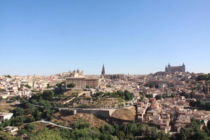 Von Madrid aus: Tagestour nach Toledo mit ortskundigem Guide