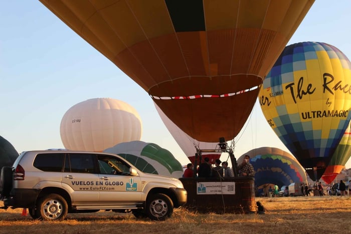 Fra Madrid: Varmluftballon over Segovia med transfer