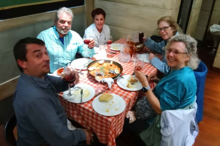 Madrid: Authentieke Tapas Avond Tour met een vleugje Geschiedenis