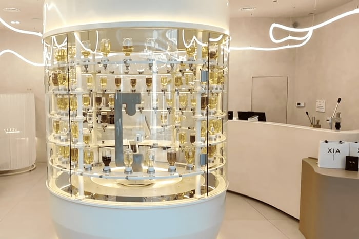 Perfume Workshop with Artificial Intelligence