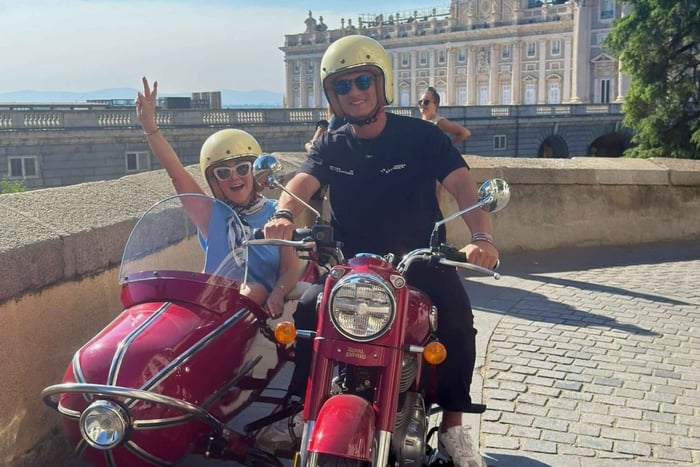 Privé Zijspan Tour met Tapas en Drankjes