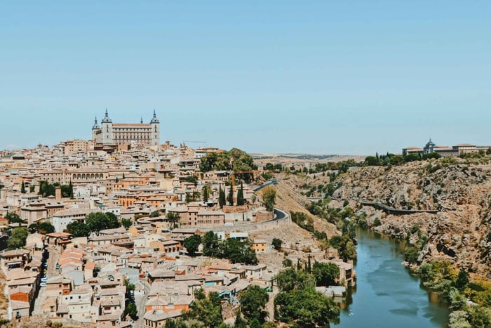 Tur i lille gruppe til Toledo og Madrid med hotelafhentning