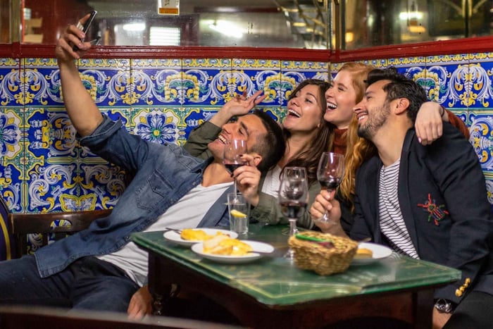 Guidet tapas- og vintur med udsigt fra tagterrassen