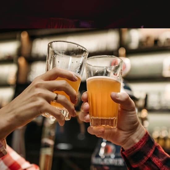 PubCrawl notturno a Madrid: festa tra bar e discoteche
