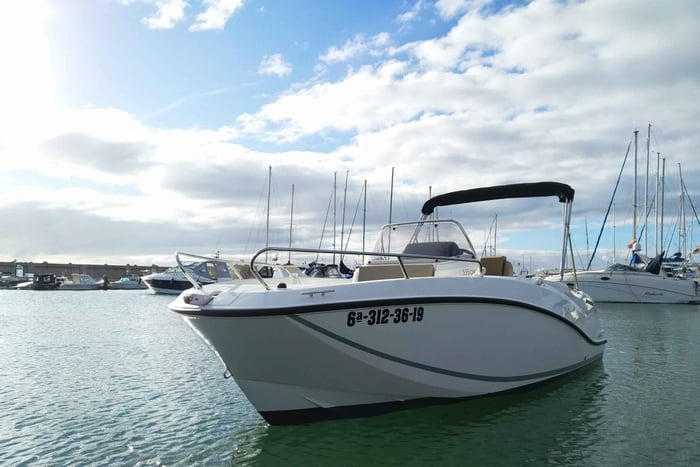 Benalmadena: Boat Rental with Nautical License Required