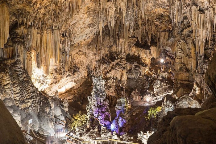 Frigiliana and the Nerja Cave: Guided excursion