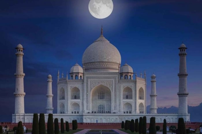 Vanuit Delhi: privé-dagtour Taj Mahal & Agra met 5★-lunch
