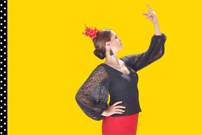 Málaga: 1-Hour Flamenco Dance Class with a Spanish Teacher