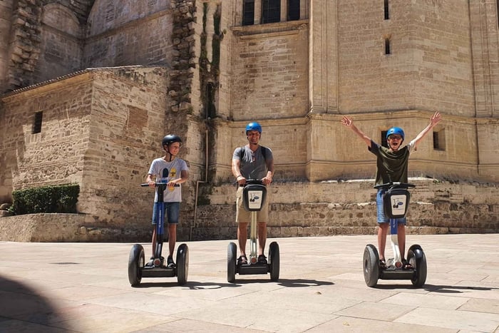 Malaga: Gibralfaro Castle Guided Segway Tour