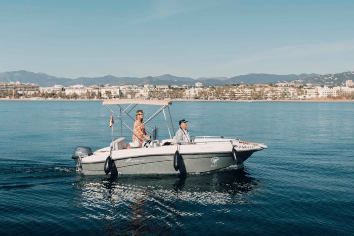 MANGO BOAT - Unlicensed boat in Puerto Banús